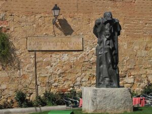 Estatua de Miguel de Unamuno en Salamaca