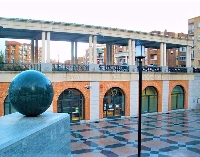 Fachada del Museo del Comercio y la Industria de Salamanca
